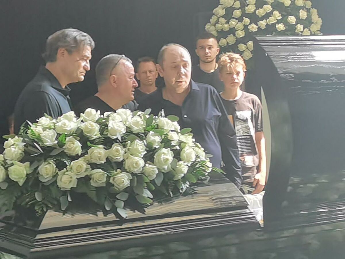 Сергей Кузнецов на похоронах Шатунова