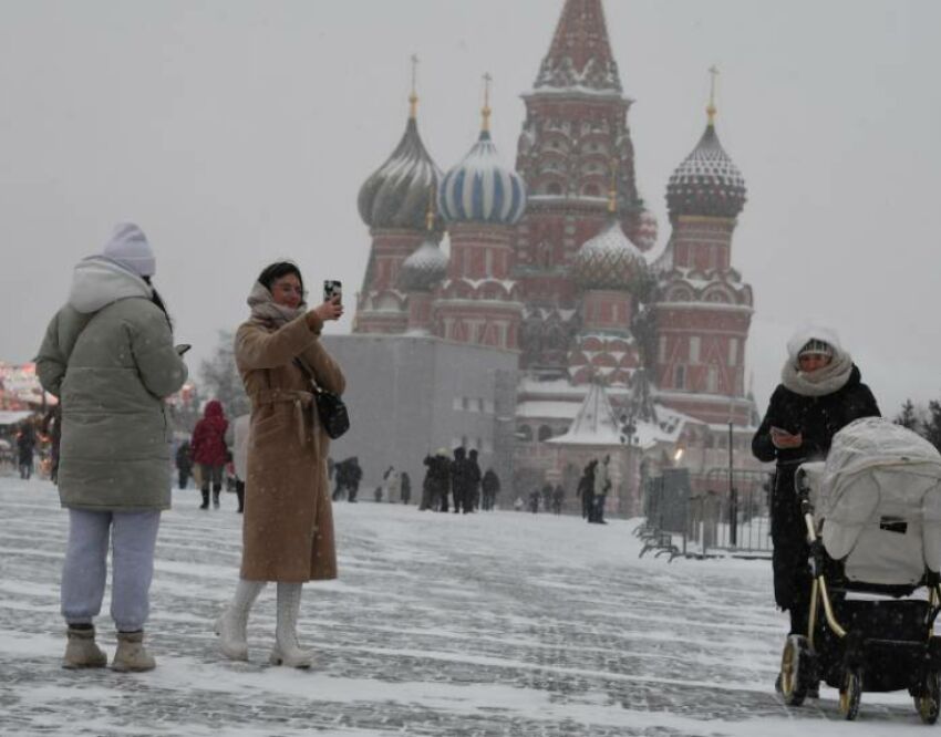 Неприятная погода. Снег в Москве. Похолодание. Похолодание в Москве. Ожидается похолодание.