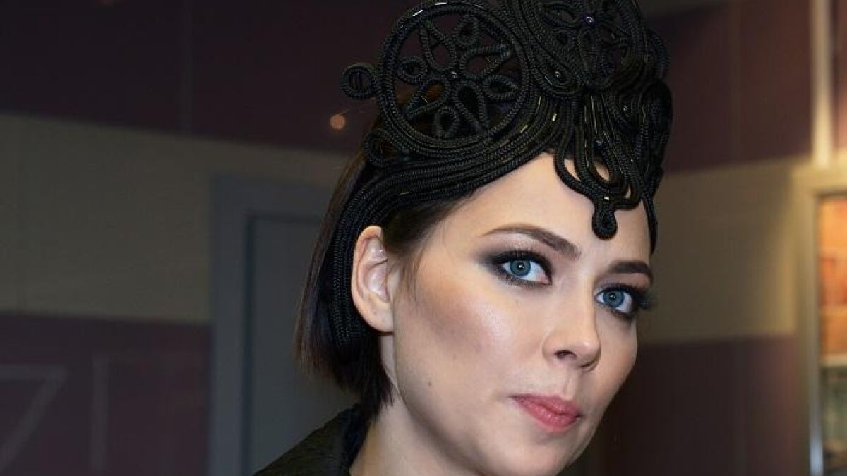 Актриса Анастасия Самбурская призналась, что в молодости хитростью питалась за счет мужчин