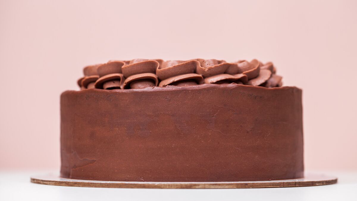 Выпечка и десерты с какао, молоком и печеньем, 57 пошаговых рецептов с фото на сайте «Еда»