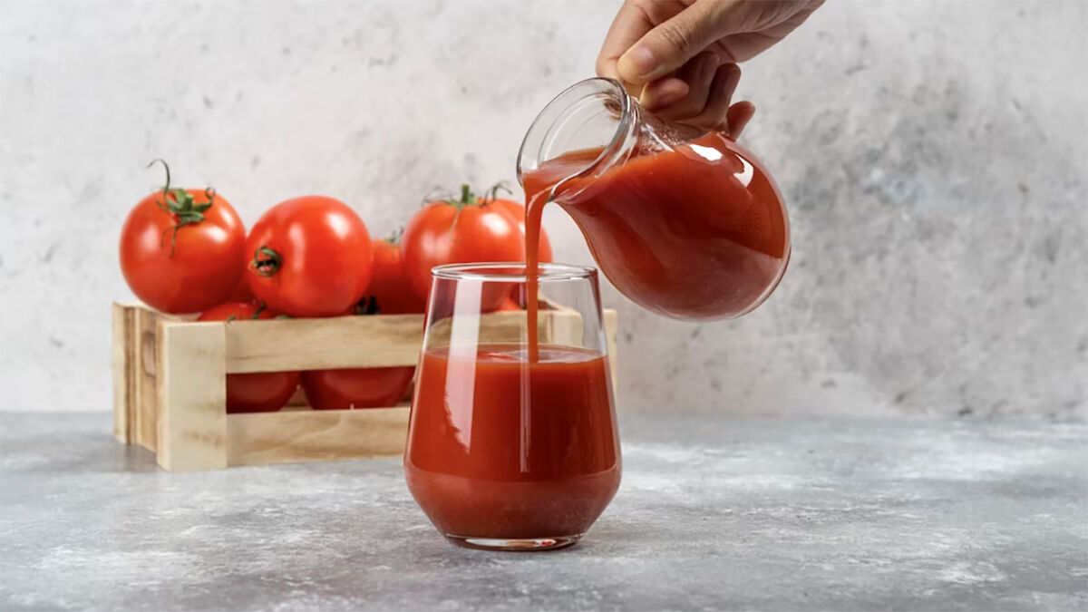 Быстрый томатный сок на зиму: самый простой рецепт — полезный и вкусный, в  магазине такой не найти