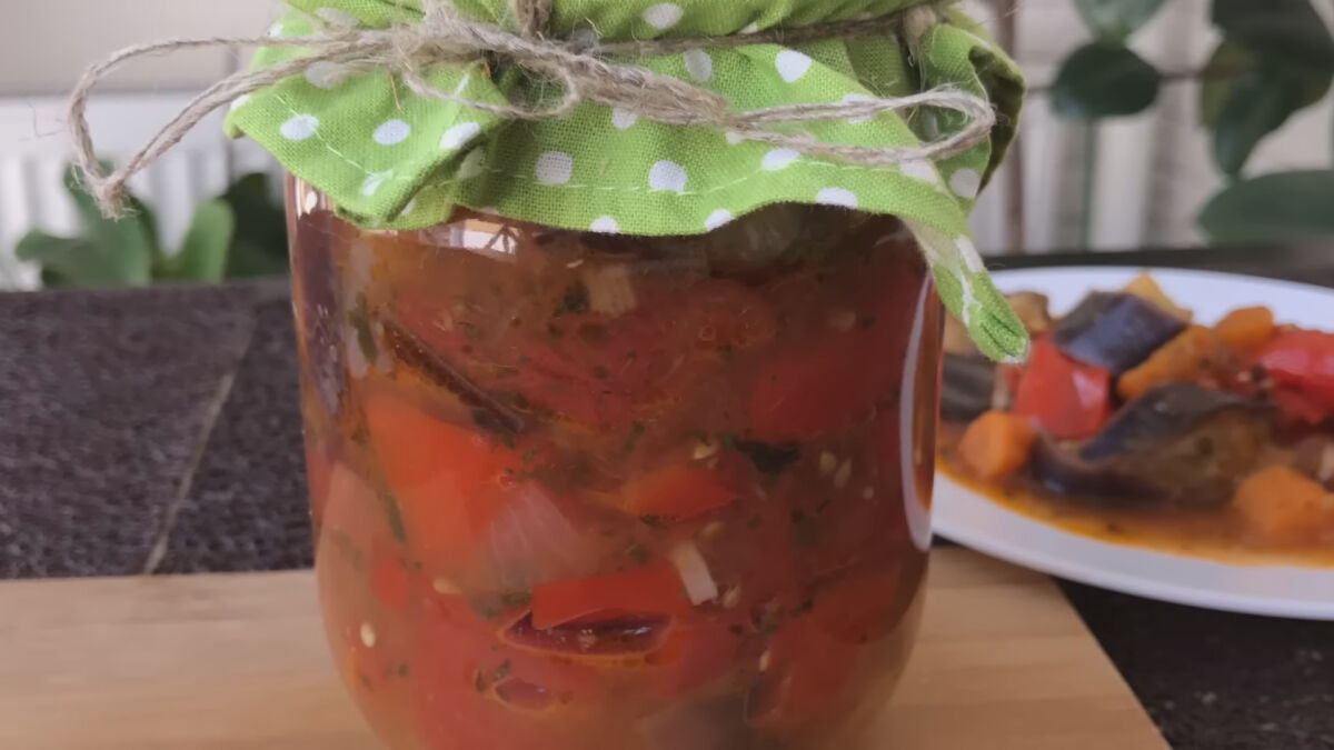Греческий салат на шпажках: праздничный рецепт