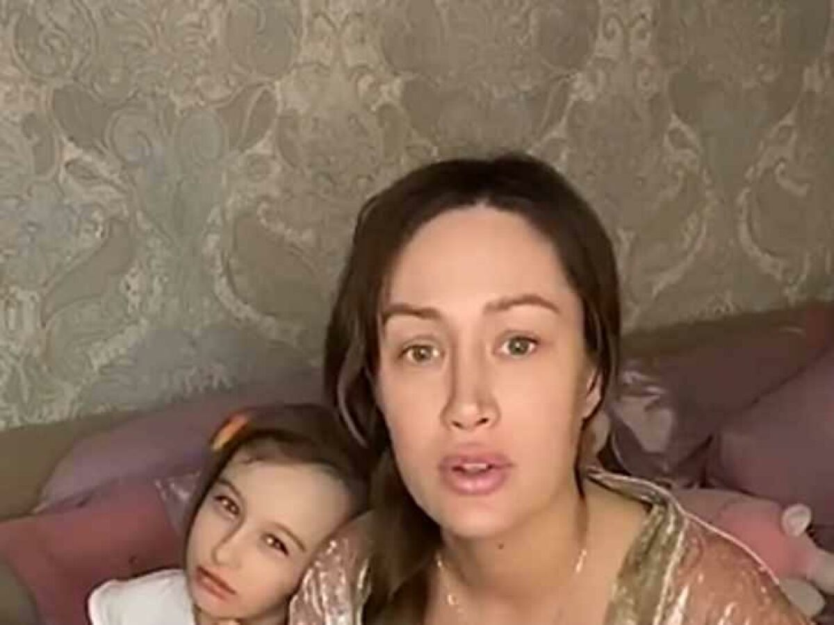 Алёна Ашмарина что случилось с дочерью фото