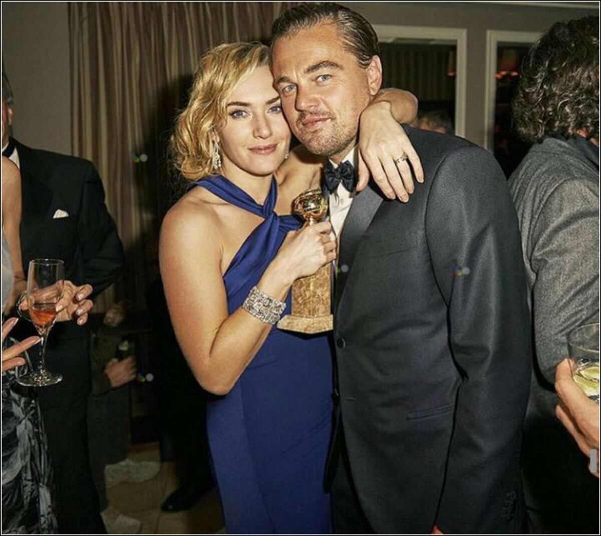 Молодые Леонардо Ди Каприо и Кейт Уинслет – в сеть слили фото со съемок Титаника – Люкс ФМ