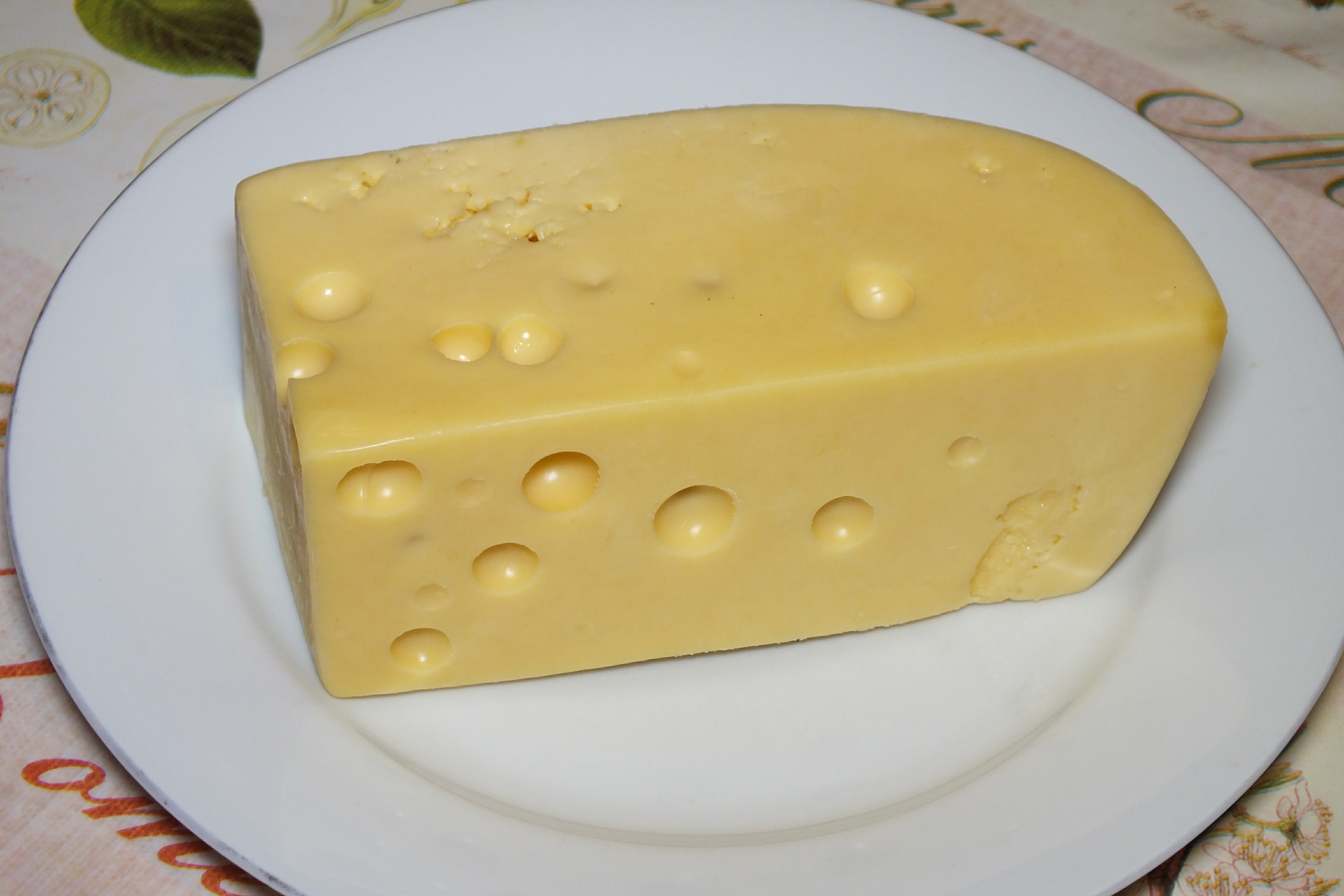 Домашний сыр на кефире с зеленью